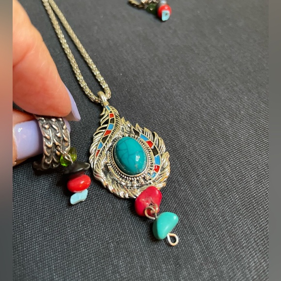 Turquoise & Silver Jewelry - Necklaces (2) & Earring (1) - Picture 11 of 11